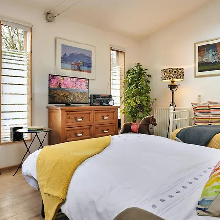 Finest Retreats - Vine Barn