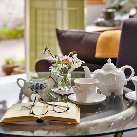 Finest Retreats - Vine Barn * Bellerby